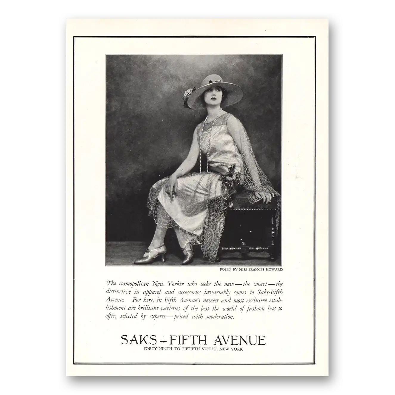 1925 Saks Fifth Avenue Cosmopolitan New Yorker Vintage Magazine Print Ad