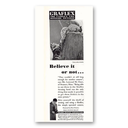 1932 Graflex Cameras Believe It or Not Squirrel Cat Vintage Magazine Print Ad