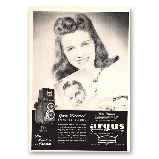 1944 Argoflex Camera Good Pictures Bring You Together Vintage Magazine Print Ad