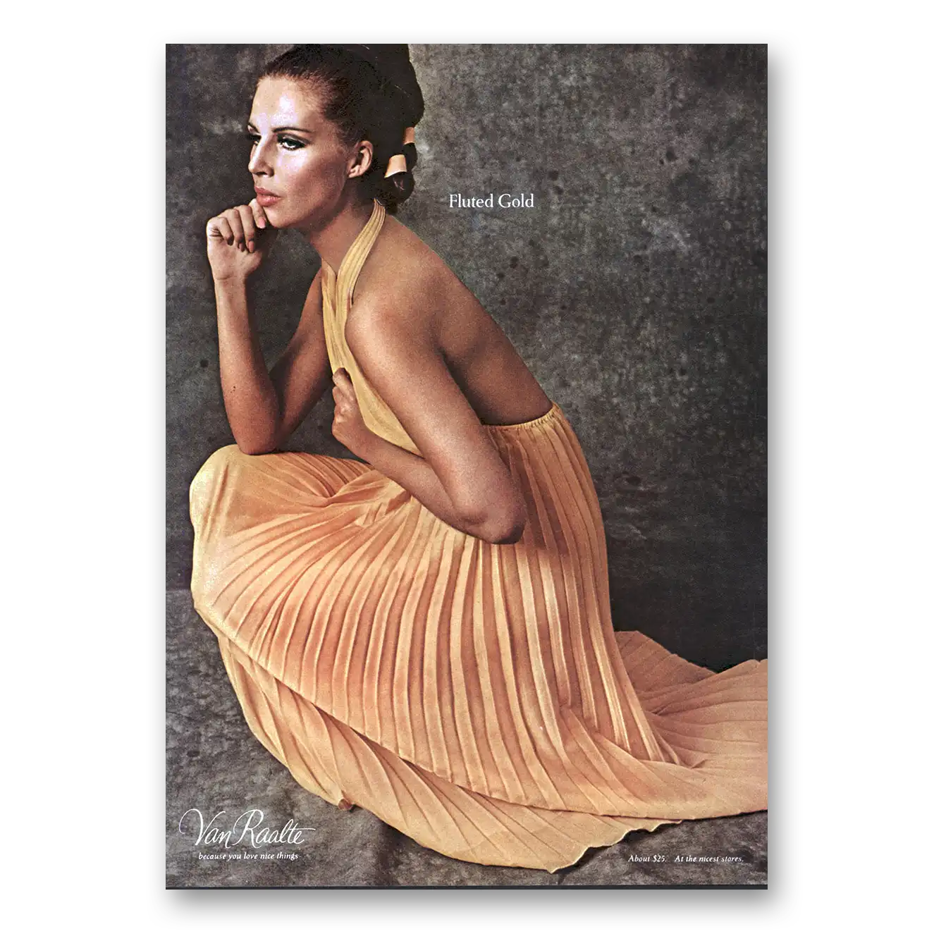 1967 Van Raalte Fashion Fluted Gold Vintage Magazine Print Ad