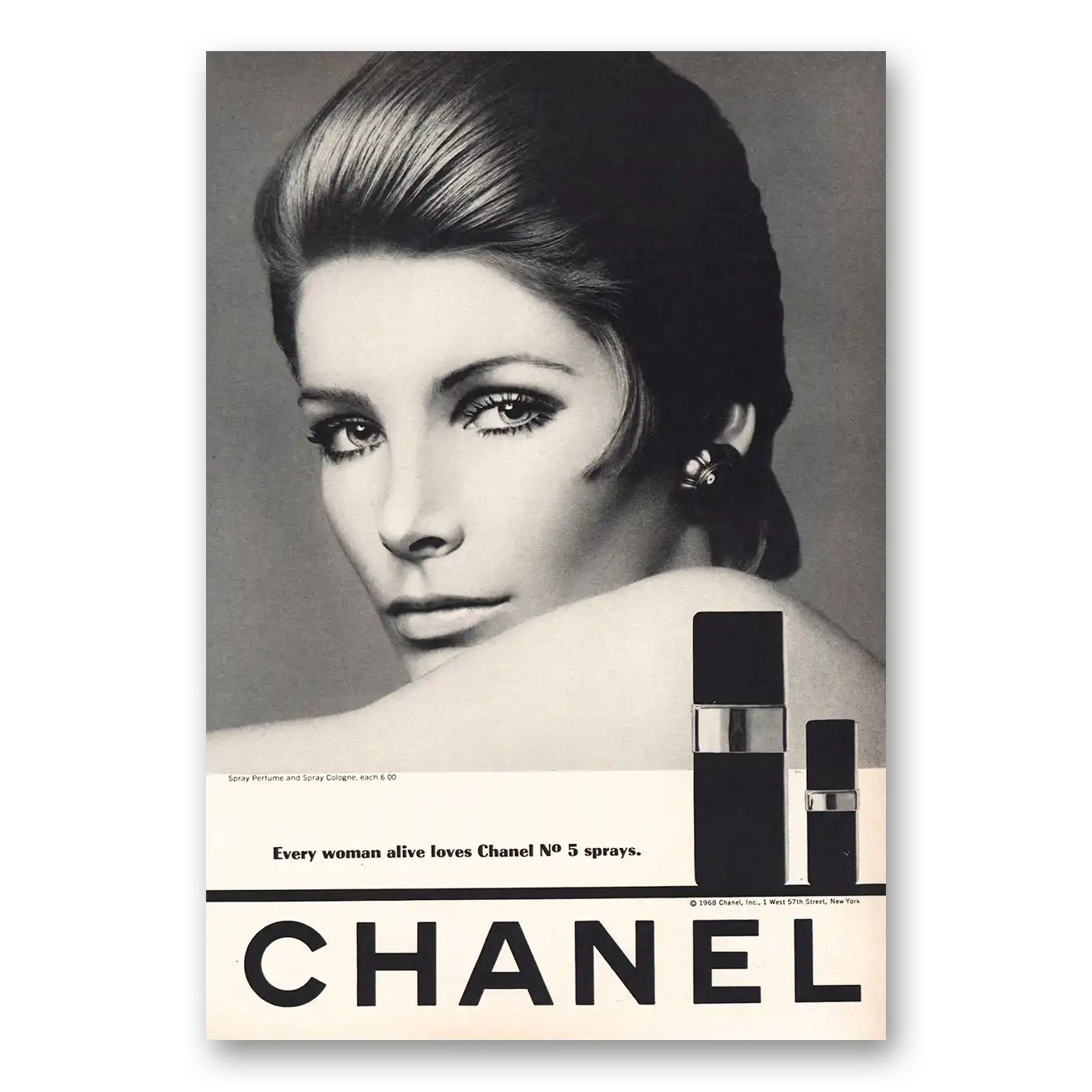 1968 Chanel Every Woman Loves Chanel No 5 Sprays Vintage Magazine Print Ad