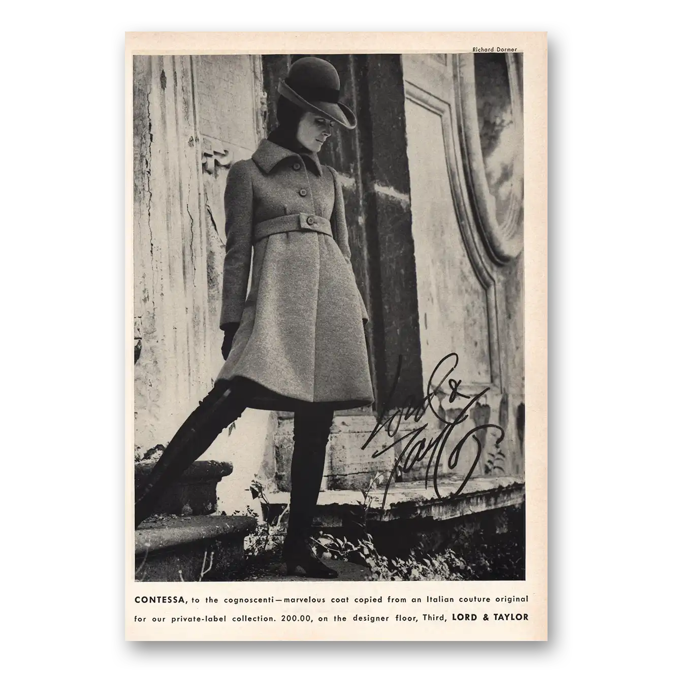 1969 Lord & Taylor Contessa Vintage Magazine Print Ad