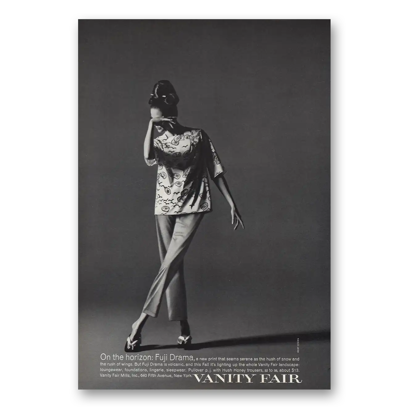 1969 Vanity Fair Fuji Drama Vintage Magazine Print Ad