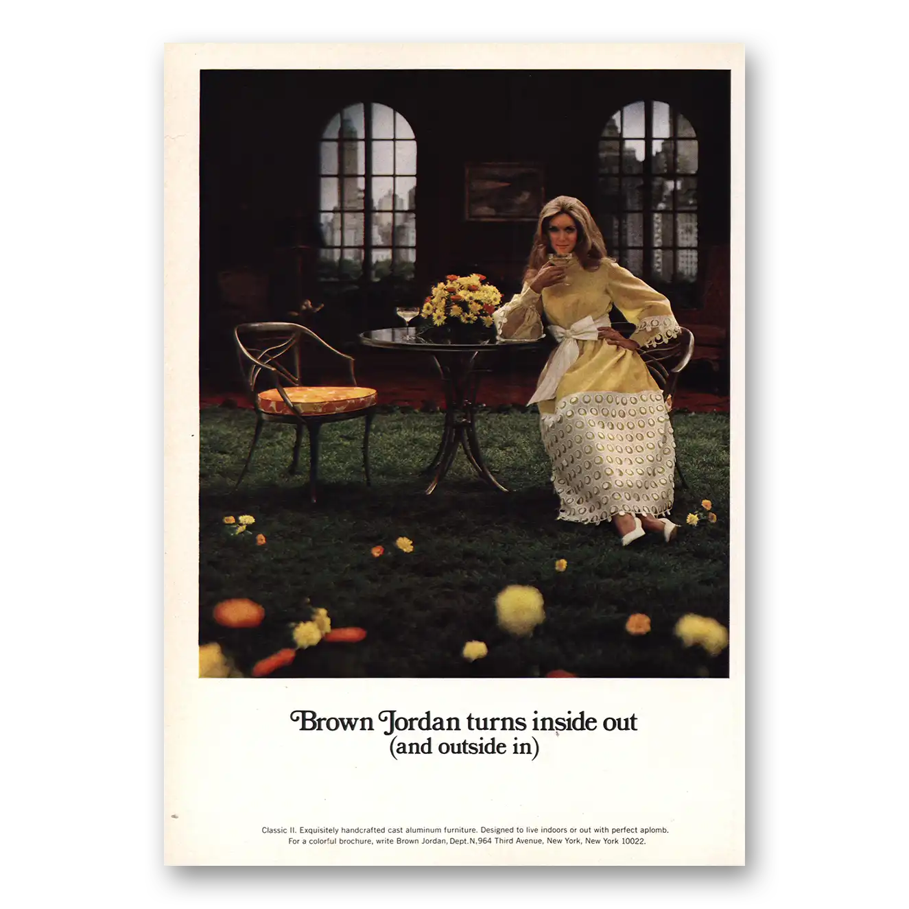 1970 Brown Jordan Furniture Turns Inside Out Vintage Magazine Print Ad