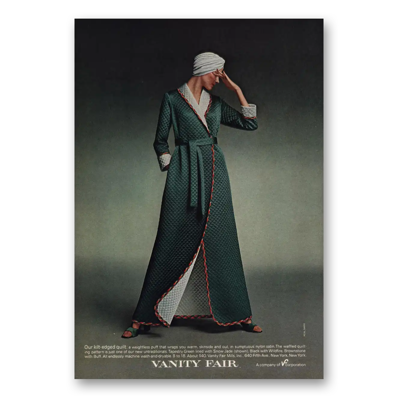 1973 Vanity Fair Fashion Kilt Edged Quilt Vintage Magazine Print Ad