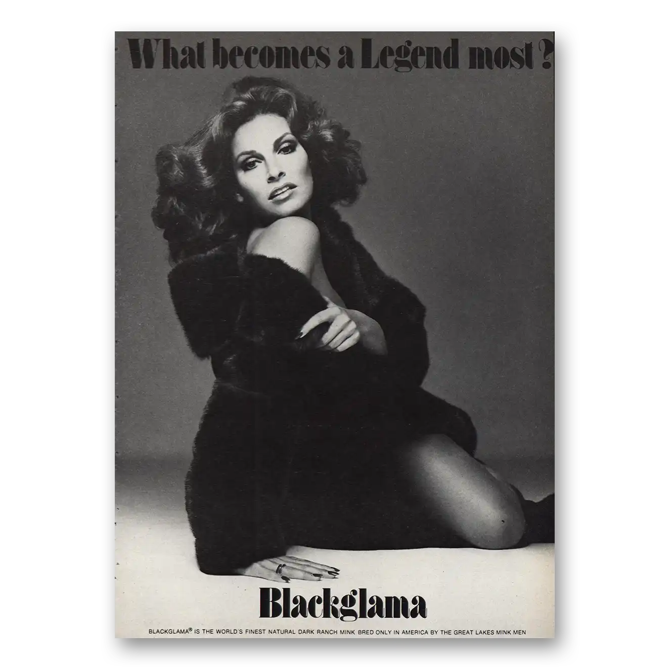 1974 Blackglama Raquel Welch Vintage Magazine Print Ad