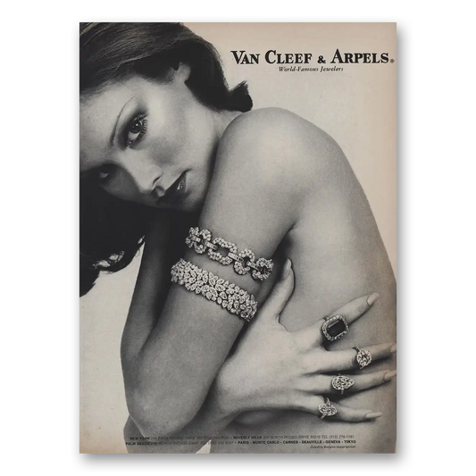 1974 Van Cleef & Arpels Jewelry World Famous Jewelers Vintage Magazine Print Ad