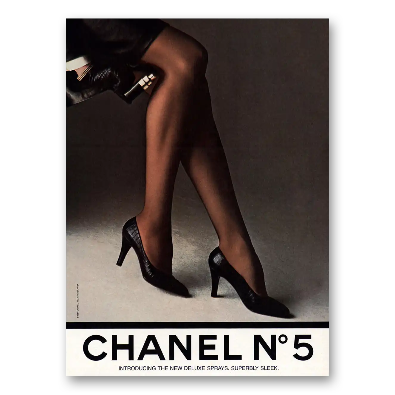 1984 Chanel No 5 Superbly Sleek Vintage Magazine Print Ad