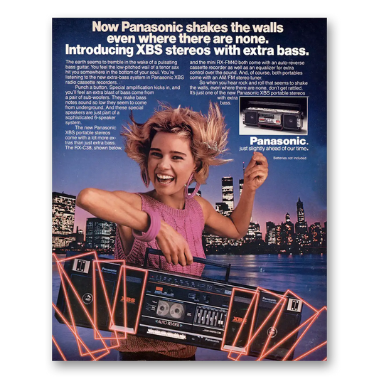 1986 Panasonic Stereo Shakes the Walls Vintage Magazine Print Ad