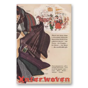 1940 Interwoven Socks Print Ad | Christmas Shoppers