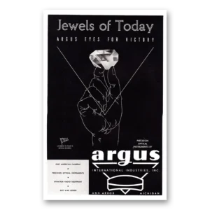 1944 Argus Print Ad | Eyes Victory