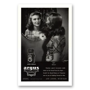 1945 Argoflex Camera Print Ad | Optical Instruments