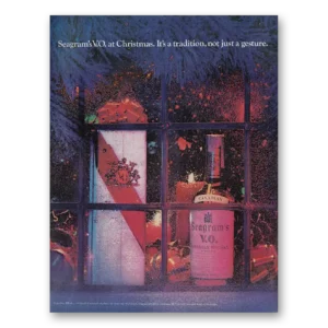 1968 Seagrams VO Whisky Print Ad | Christmas Tradition