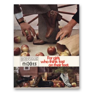 1969 Moxees Shoes Print Ad | Girls Who Think Fast