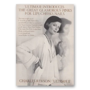 1973 Ultima II Print Ad | Glamorous Pinks