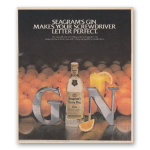 1982 Seagrams Crown Whiskies Print Ad | Screwdriver