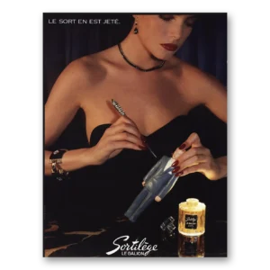 1984 Le Galion Perfume Print Ad | Sortilege French